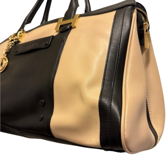 Elegant CHARLES JOURDAN Black and Tan leather Women's Handbag in good condition - Picture 12 of 16